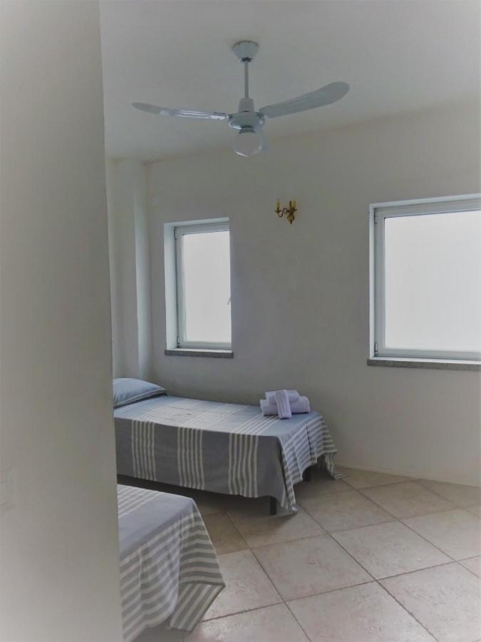 White - San Pantaleo Apartment Ngoại thất bức ảnh