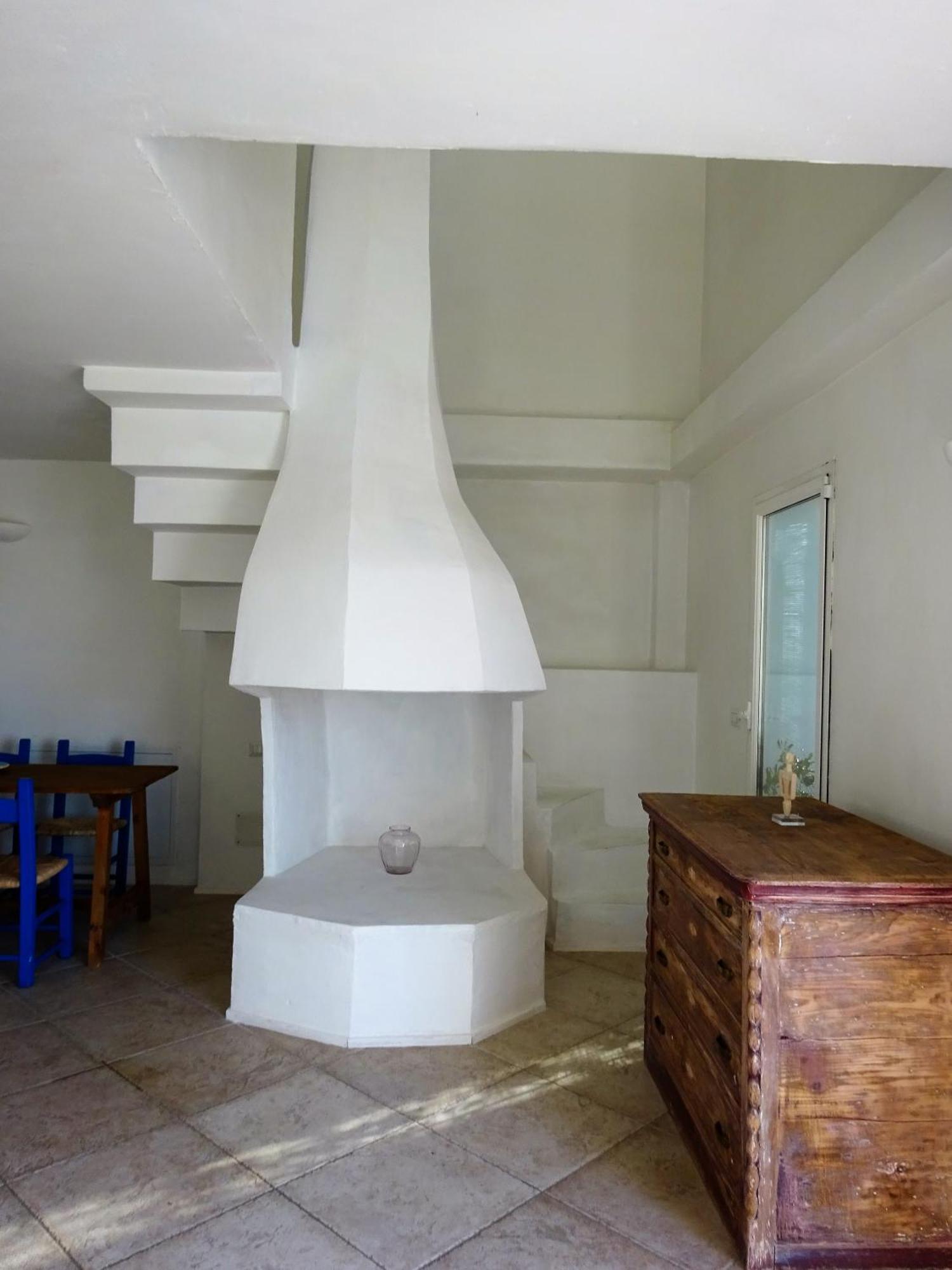 White - San Pantaleo Apartment Ngoại thất bức ảnh
